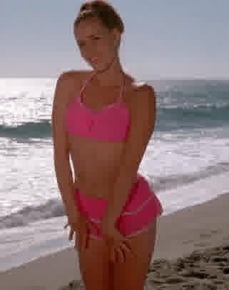 Amy Adams gifs (2000) psycho beach party bongos 2