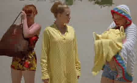 Amy Adams gifs (2000) psycho beach party manhunt scolding